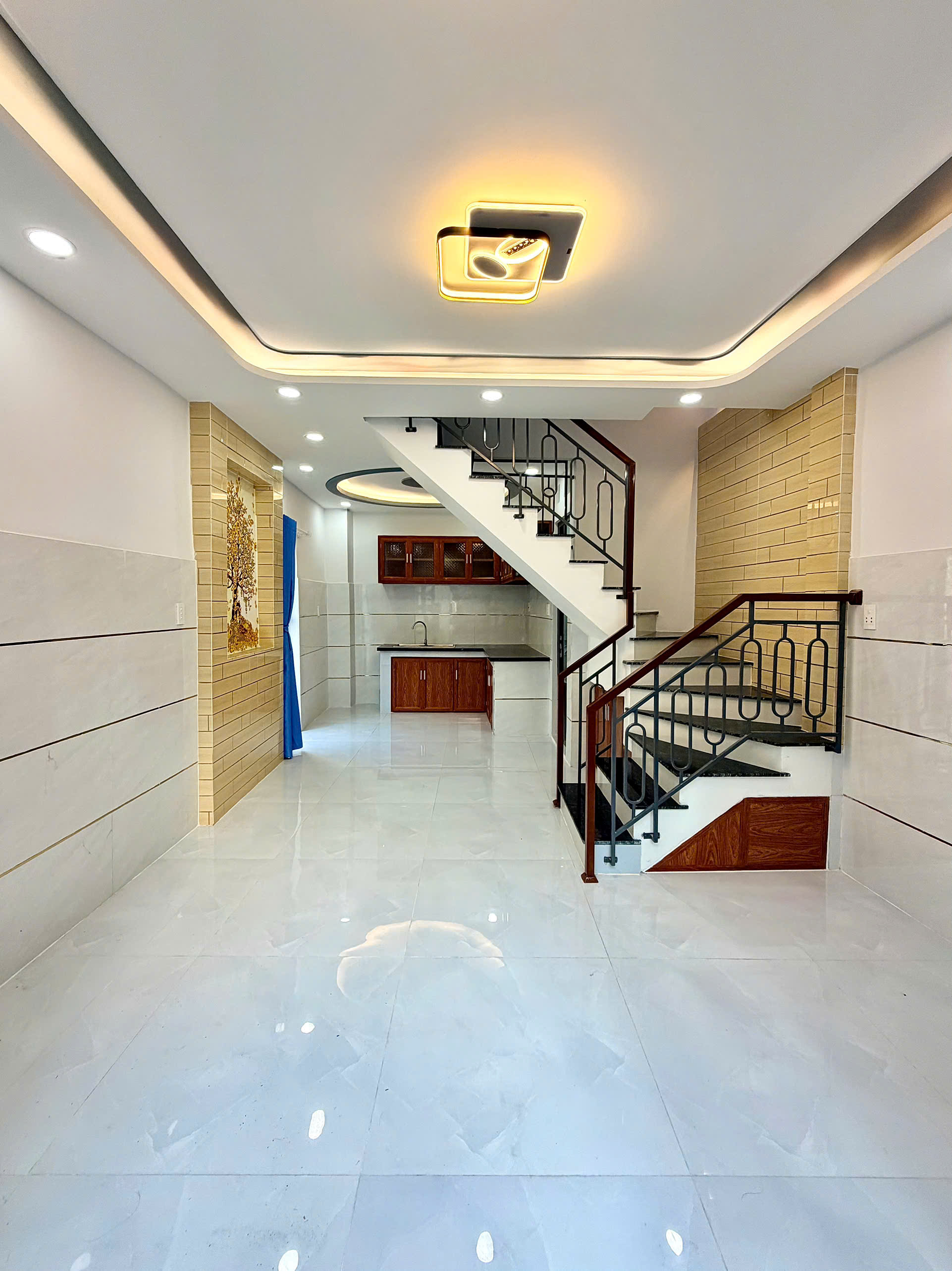 NHÀ HƯƠNG LỘ 2 , PHƯỜNG BÌNH TRỊ ĐÔNG , BÌNH TÂN CHỈ 33M2 CHỈ HƠN 2 TỶ