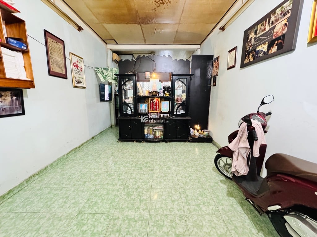 HẺM XE HƠI SÁT NHÀ. ĐINH TIÊN HOÀNG, BÌNH THẠNH, 48M2 TIỆN XÂY MỚI, GIẢM 550TR CHỈ 5.8T TL 