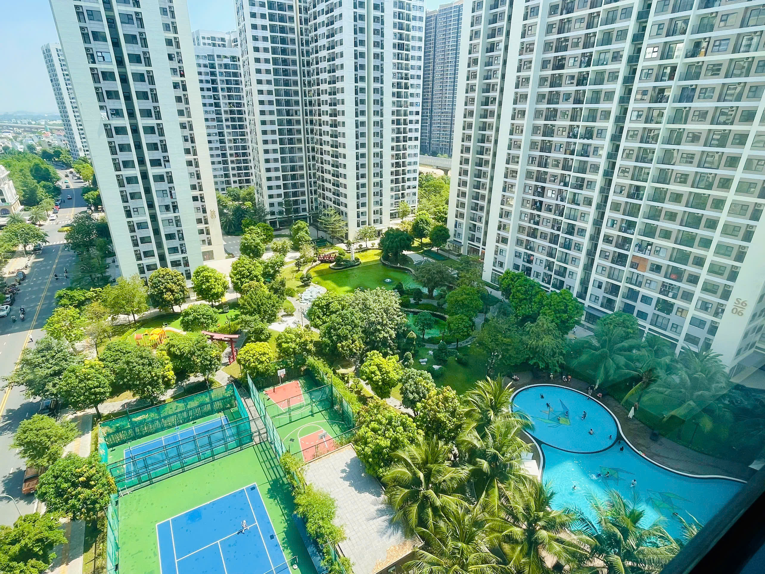 CĂN HỘ GIÁ THƠM PHỨC TẠI THỦ ĐỨC, 2 VIEW NỘI KHU, 1 VIEW NGOẠI KHU, CĂN GÓC TẦNG TRUNG