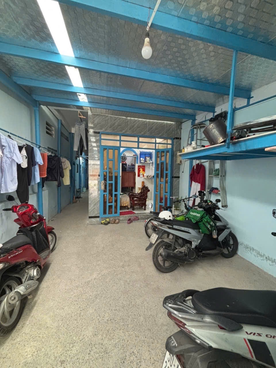 Vị trí ngay trung tâm gần KCN tân thuận , gần chợ và trường học, uỷ ban phường... B