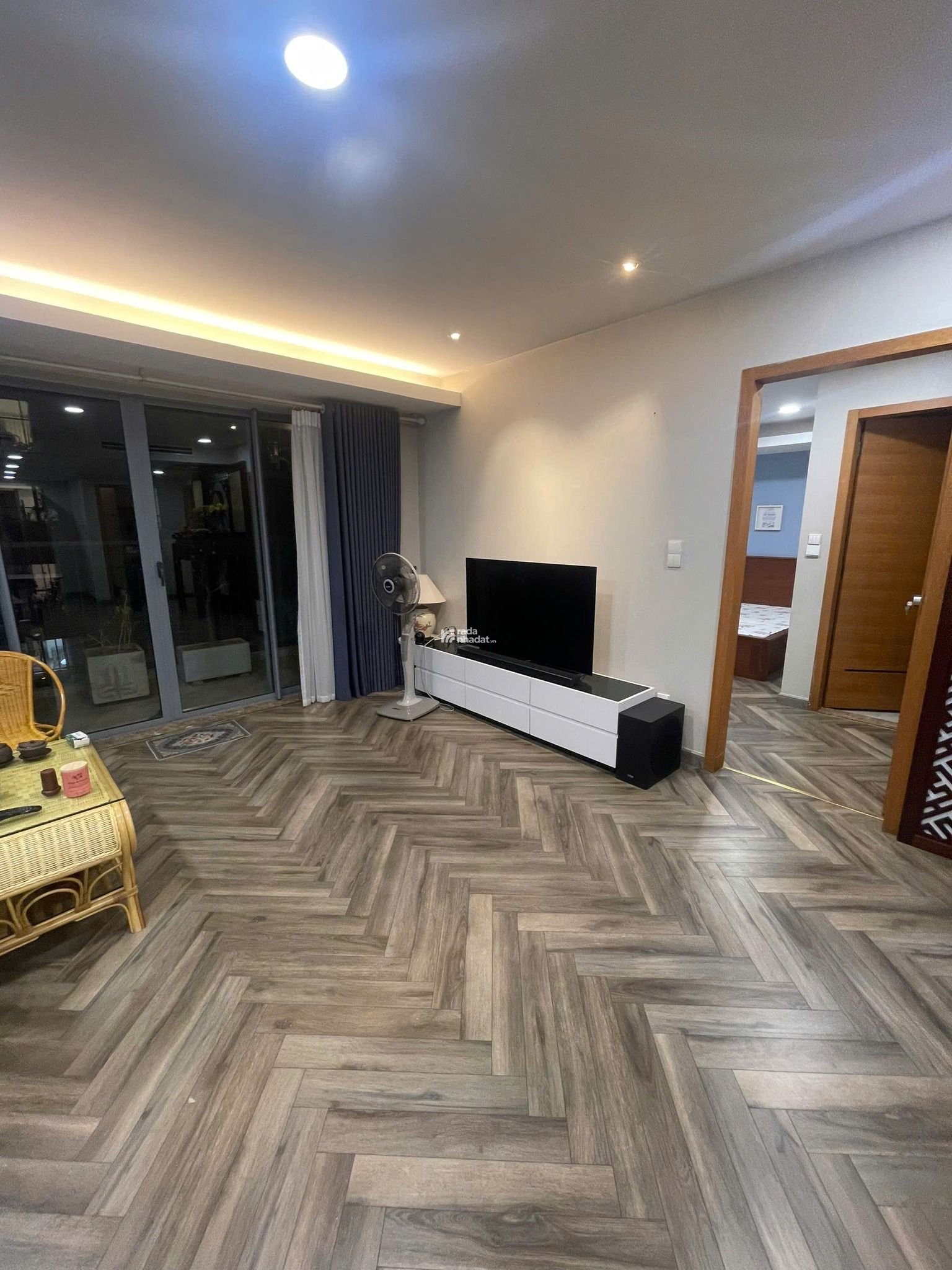 Mới bán gấp 2 căn góc 102m - 139m2 tại Sky City 88 Láng Hạ giá rẻ nhất nội khu bao toàn bộ chi phí