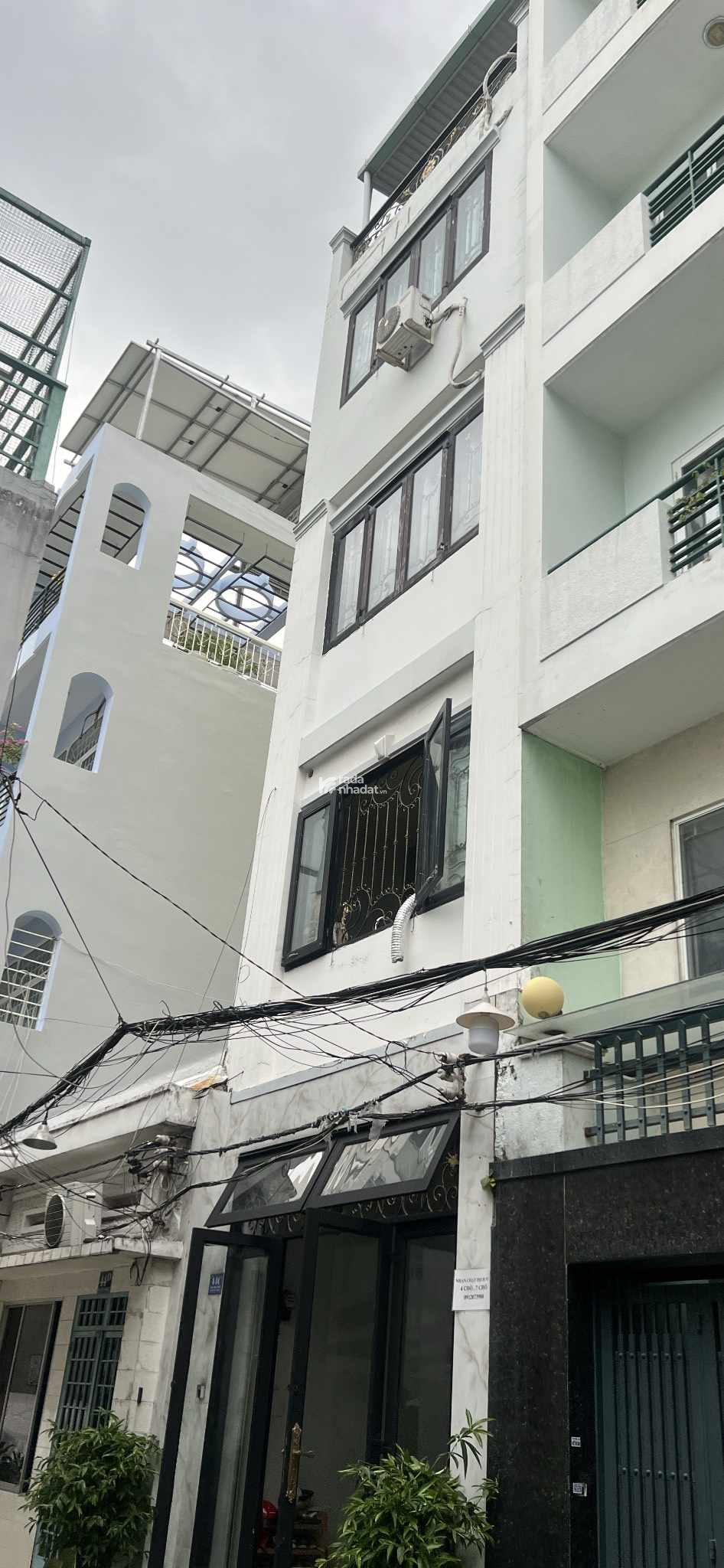 NHÀ NGAY TRUNG TÂM QUẬN 1 - 2 MẶT TIỀN OTO - 5 TẦNG 9PN - DTS 279m2 - 20.4 TỶ