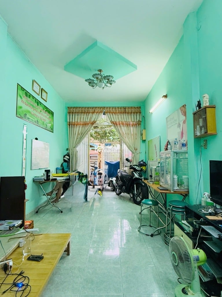 KHU ETOWN, HẺM XE HƠI TRƯỜNG CHINH, TÂN BÌNH, 50M2 CÓ KC Ở NGAY. GIẢM 550TR CHỈ CÒN 4.2T TL 