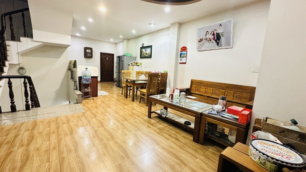 MẶT TIỀN KINH DOANH 4 TẦNG - KHU DÂN CƯ VĨNH LÔC - ĐƯỜNG 20M 