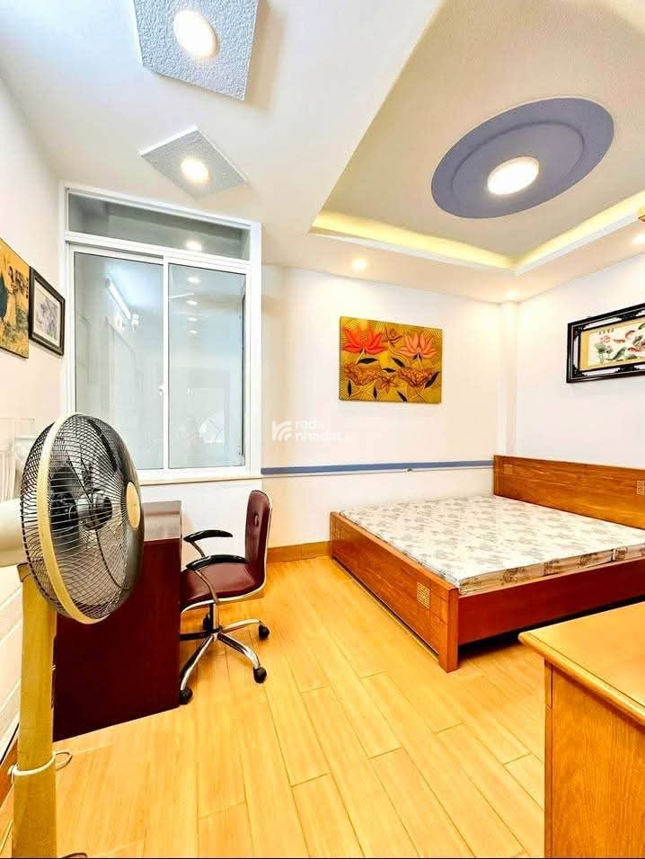 MTKD T.S.NHÌ-SẴN HĐ THUÊ 35TR/THÁNG-5.5*17*4tầng