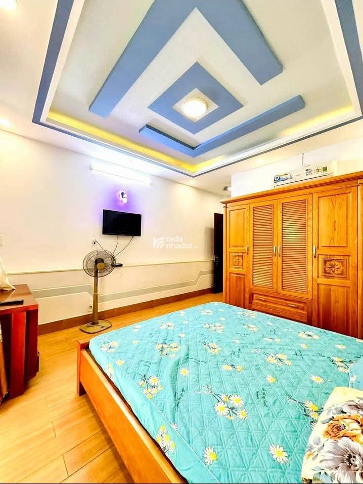 MTKD T.S.NHÌ-SẴN HĐ THUÊ 35TR/THÁNG-5.5*17*4tầng