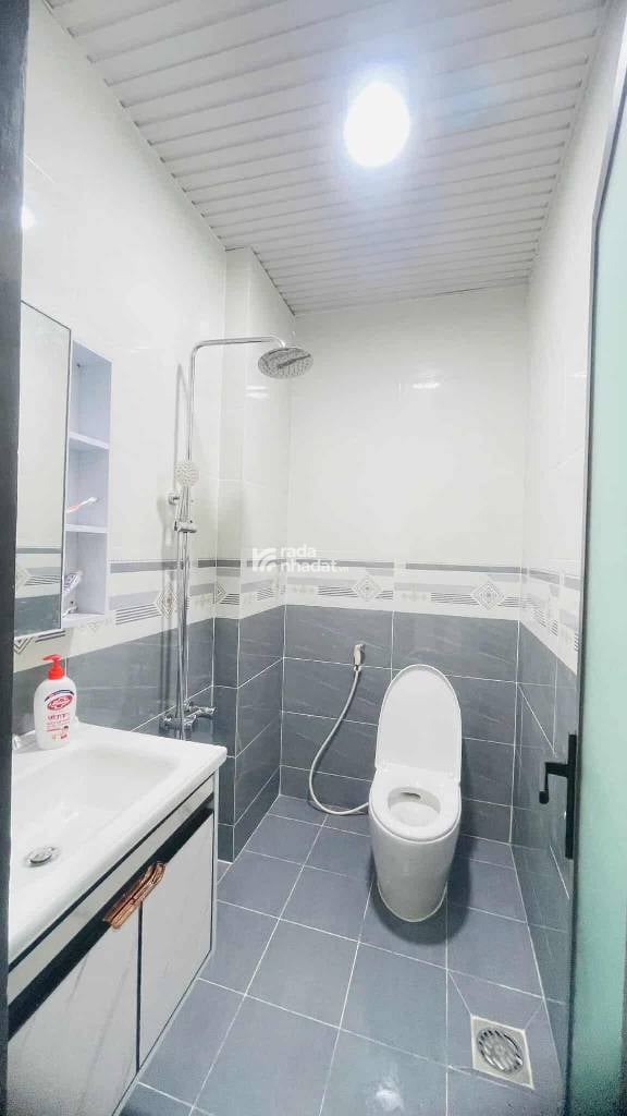 NHÀ 4 TẦNG - 99M2 - MTKD ĐA NGÀNH NGHỀ - TRẦN VĂN HOÀNG - TÂN BÌNH - HẺM 8M THÔNG Ô TÔ