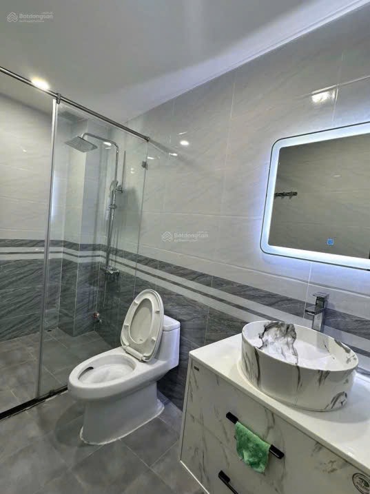 TÂN HOÀ ĐÔNG - GIÁP QUẬN 6, TÂN PHÚ - NHÀ ĐẸP 5 TẦNG - CÓ THANG MÁY 