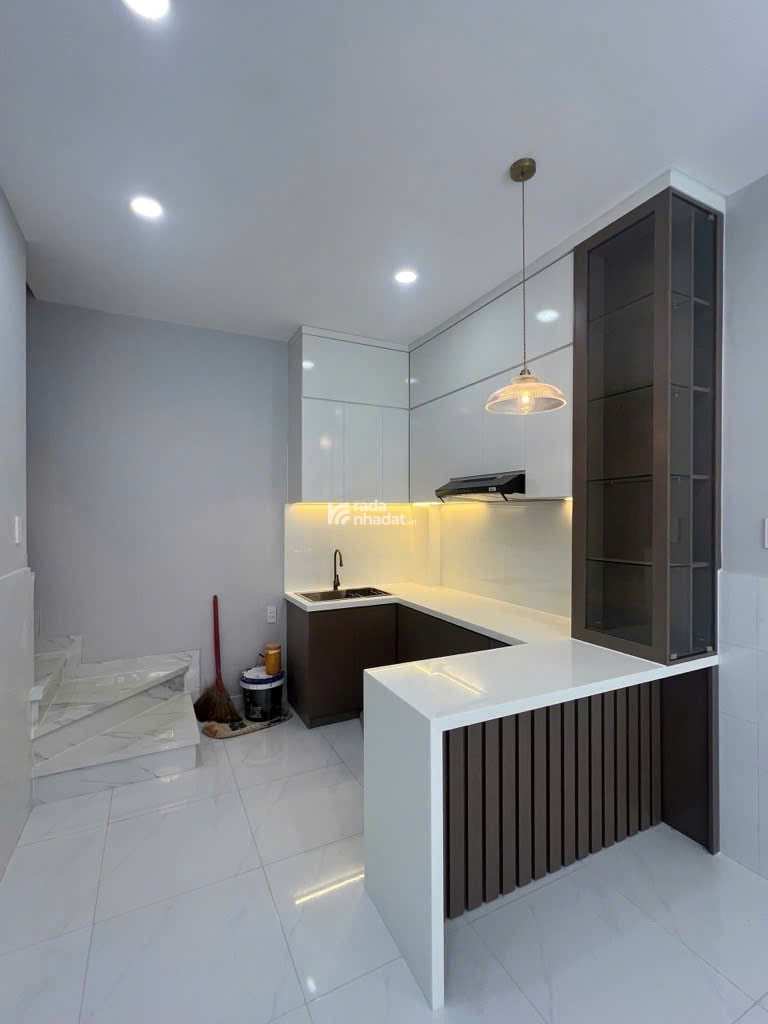 Nhà đẹp hẻm thông kinh doanh - ôtô ngủ trong nhà - 4*13-  đường Trần Xuân Soạn - Nhỉnh 7T TL