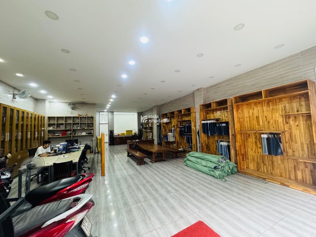 BÁN SIÊU PHẨM BIỆT THỰ 4 TẦNG TÂN PHÚ NGANG KHỦNG 8M DTSD 640M2 NGUỒN THU 45TR/TH