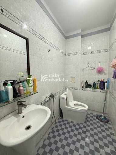 NHÀ 1/ ĐƯỜNG NGUYỄN DUY TRINH, PHƯỜNG BÌNH TRƯNG TÂY, QUẬN 2, CẦU GIỒNG ÔNG TỐ GIAO LỘ MAI CHÍ THỌ