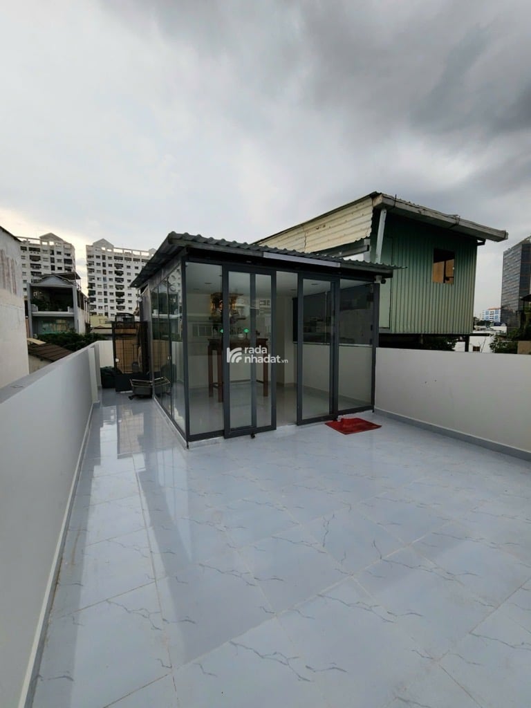 NGUYỄN TRÃI -QUẬN 1- HẺM XE HƠI –CÁCH MẶT TIỀN 20M - 60M2 (4.45X13.5)- GIÁ 18 TỶ TL