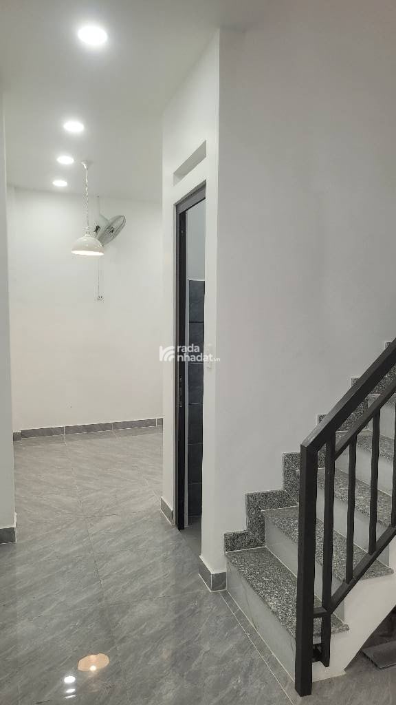 Bán nhà đường phạm đăng giảng bình hưng hoà