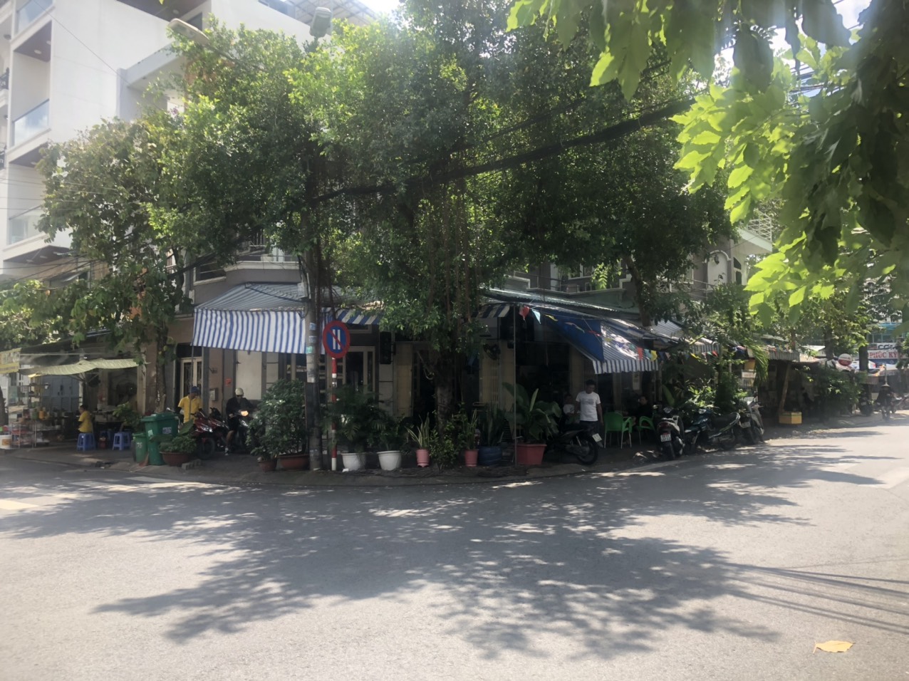 Nhà góc 2 Mặt tiền đường 79 Phường Tân Quy Quận 7. Dt 7x15m 2 lầu