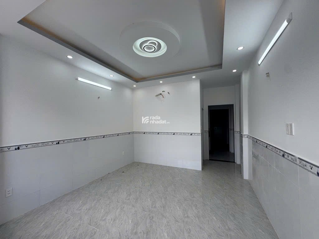 NGAY NGUYỄN SƠN - TÂN PHÚ - 3 TẦNG - 60M2 - 4x15M - NHÀ MỚI - CHỈ 6.35 TỶ 
