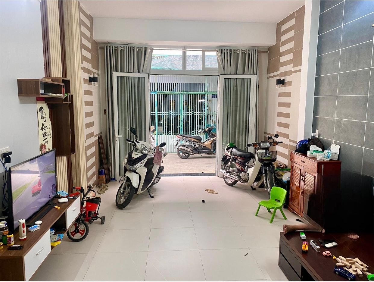 Siêu phẩm 2 mặt tiền HXH Gò Dầu, 50m2, nhà mới ở ngay, chỉ 5.7 tỷ TL