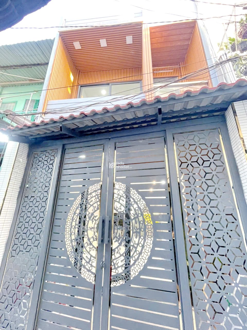 Bán nhà mới 1 lầu hẻm 290C Dương Bá Trạc P.1 Quận 8