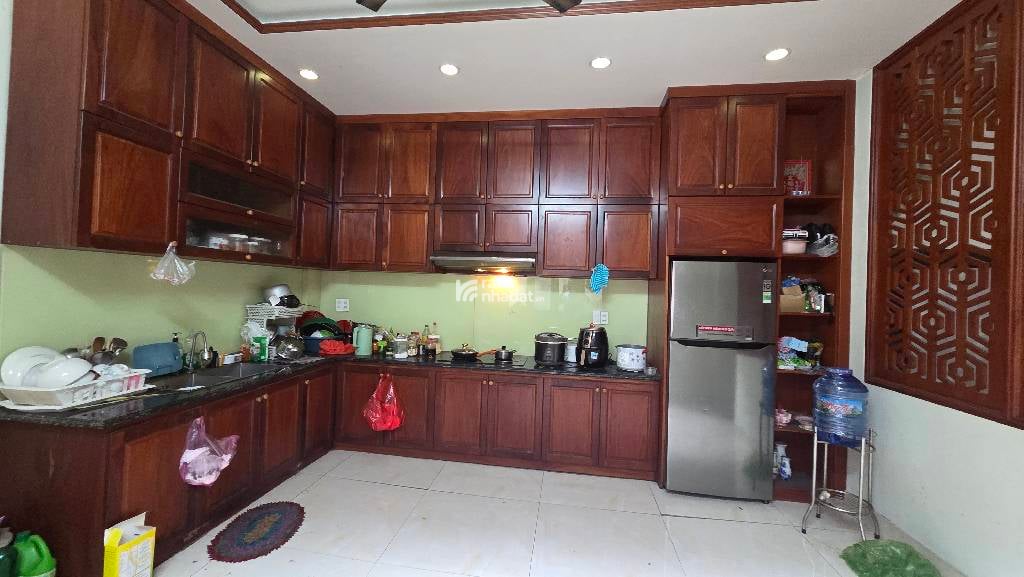 Mặt tiền An Dương Vương Q6 310m2, ngang khủng 9.2 4 tầng, ở vừa làm kho, giá 48 tỷ TL