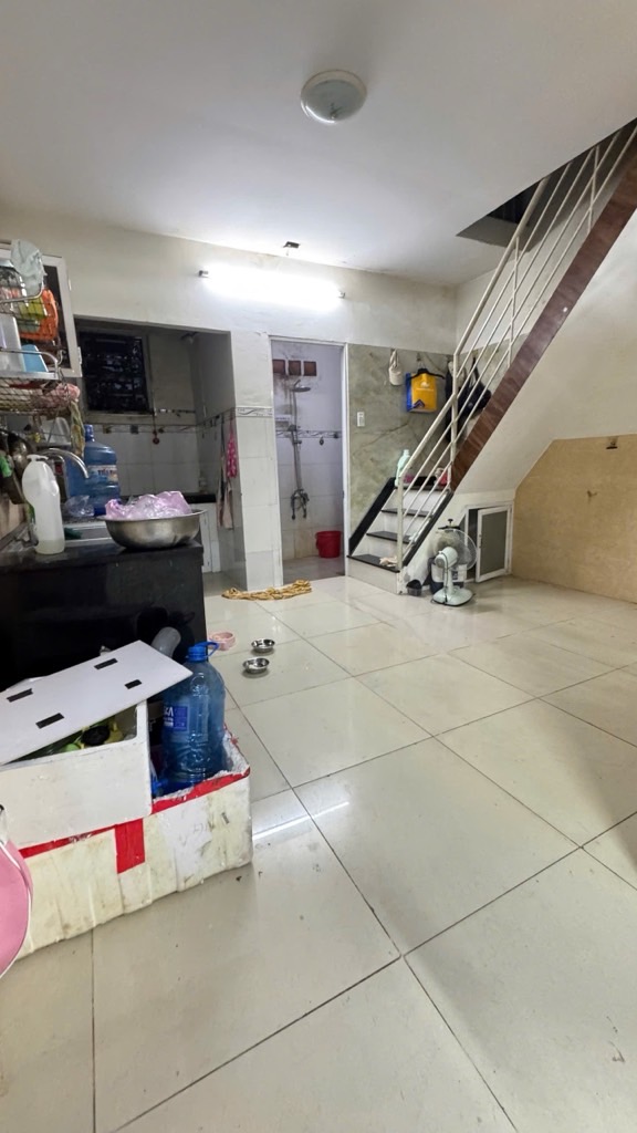 TÂN PHÚ - HẺM XE HƠI ĐỖ CỬA - 62M2 NGANG 4M - NGAY MẶT TIỀN - KHÔNG QH - 62M -