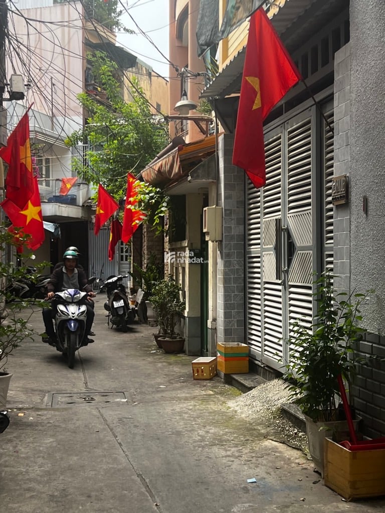 TRUNG TÂM TP. HẺM XE HƠI DUY TÂN, TÂN BÌNH, 55M2 CÓ KC Ở NGAY. GIẢM 350TR CHỈ CÒN 6.3T TL 