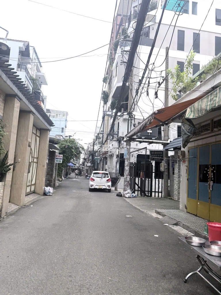 Nhà mới 4 tầng Quang Trung  Gò Vấp Ngay chợ Hạnh Thông tây Hẻm xe hơi  5.2x15m Giá 8.8 Tỷ