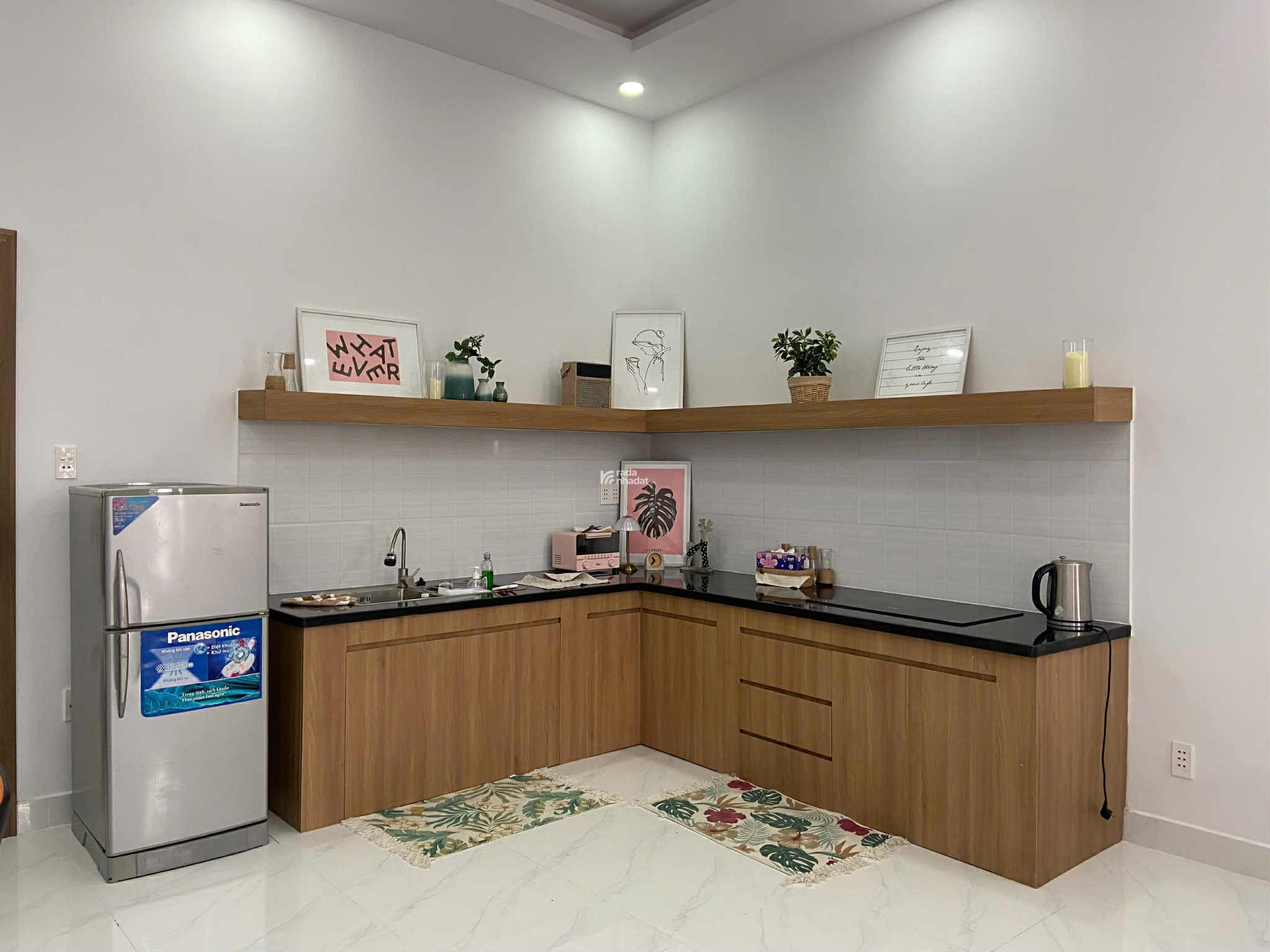 Bán nhà sát mặt tiền đường Tỉnh Lộ 10, DT 63m2, xây mới 1 trệt, 1 lầu