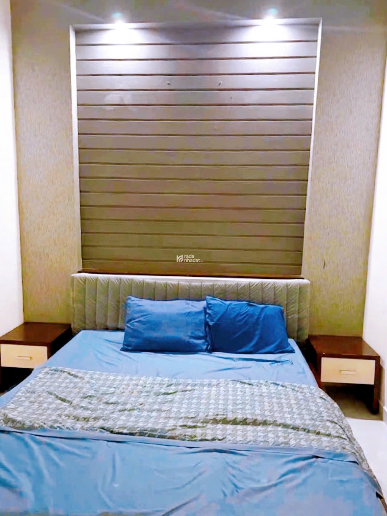 Bán nhà 2 Tầng hẻm Xe hơi Ni Sư Huỳnh Liên, QUẬN TÂN BÌNH, Sổ vuông 4x11 m, Giá 6.8 tỷ