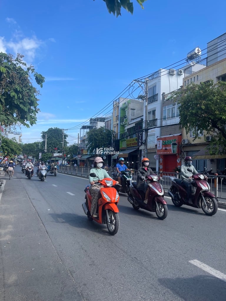 SIÊU PHẨM BÀ HOM - QUẬN 6 - HXH ĐỔ CỬA - 46,1 M2 - 2 TẦNG - SỔ VUÔNG NỞ HẬU TÀI lỘC