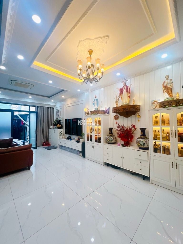 KHU VIP TÂN PHÚ - HẺM NHỰA XE TẢI 6M  - KẾ KHU CHỢ VẢI, LÊ THÚC HOẠCH - 4 TẦNG - 5.25X15 (77.5M2)