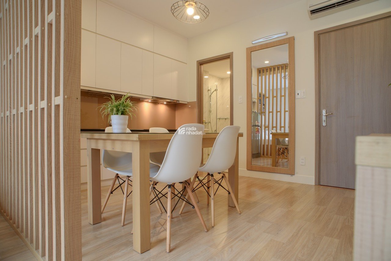 Cho thuê căn hộ quận 1, thang máy, có dịch vụ dọn phòng gần cầu Thị Nghè, Thảo Cầm Viên