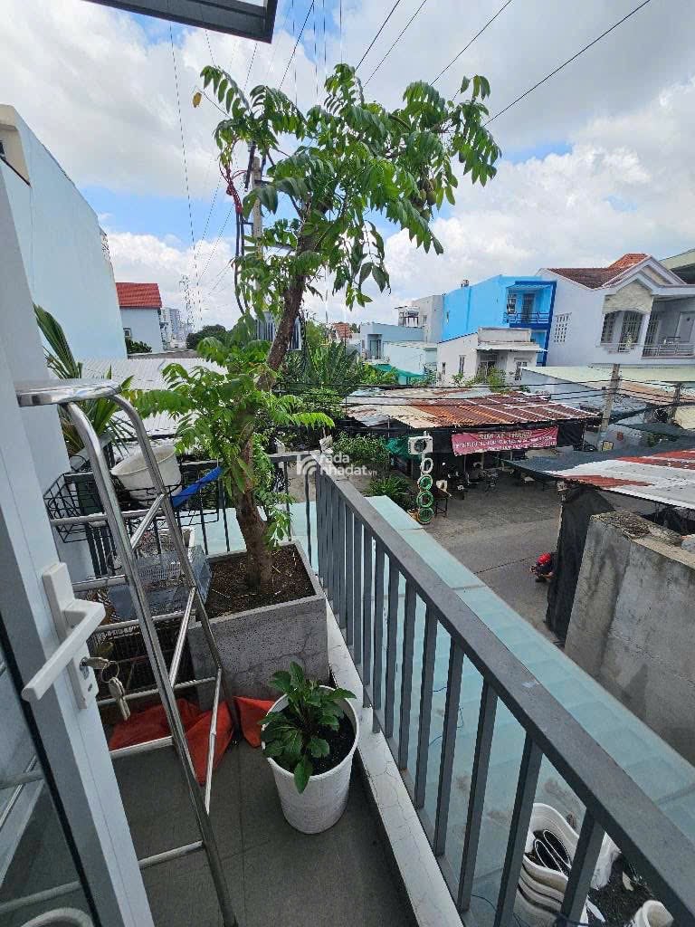 Gấp bán giảm 400tr - căn góc ngay trung tâm quận 7 - ngang khủng 5m 