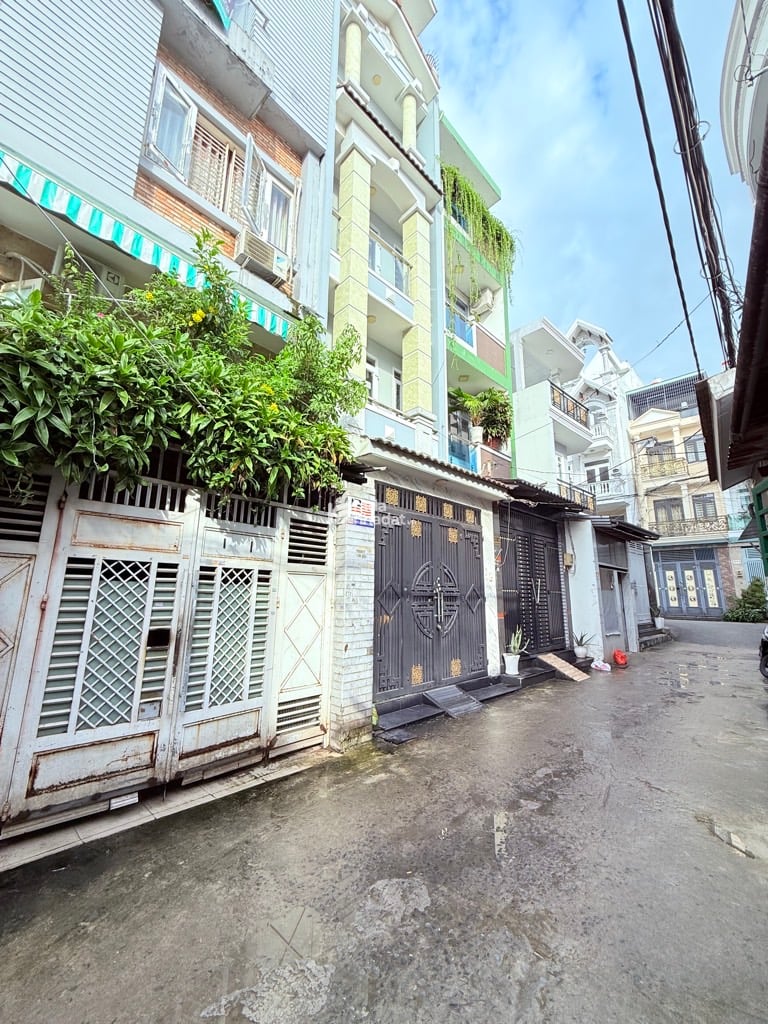 HẺM XE HƠI HUỲNH VĂN NGHỆ, TÂN BÌNH, 74M2 CÓ KC Ở NGAY. GIẢM 350TR CHỈ 6.8T TL 