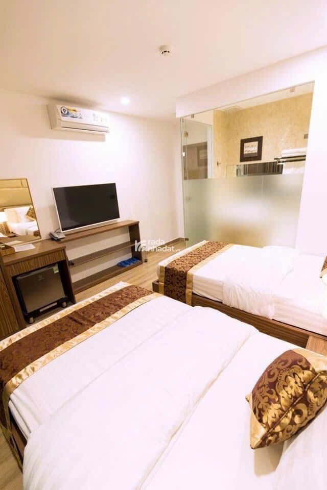 Bán Hotel Mymy Sư Vạn Hạnh,p12,Q10, hầm trệt 2 lầu ST có 14 phòng hoàn công đầy đủ chỉ 30Ty