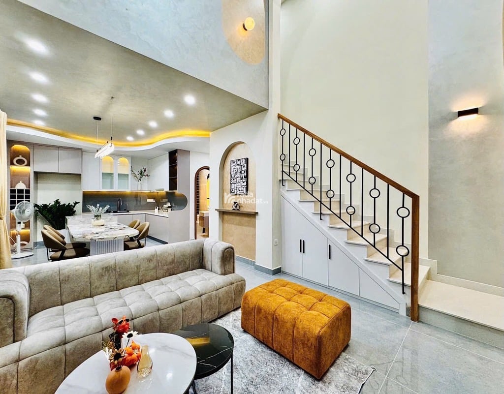 SÁT MT TRẦN HUY LIỆU, PHÚ NHUẬN, 46M2 TIỆN XÂY MỚI, TIỆN CẢI TẠO. GIẢM 200TR CHỈ CÒN 7.55T TL 