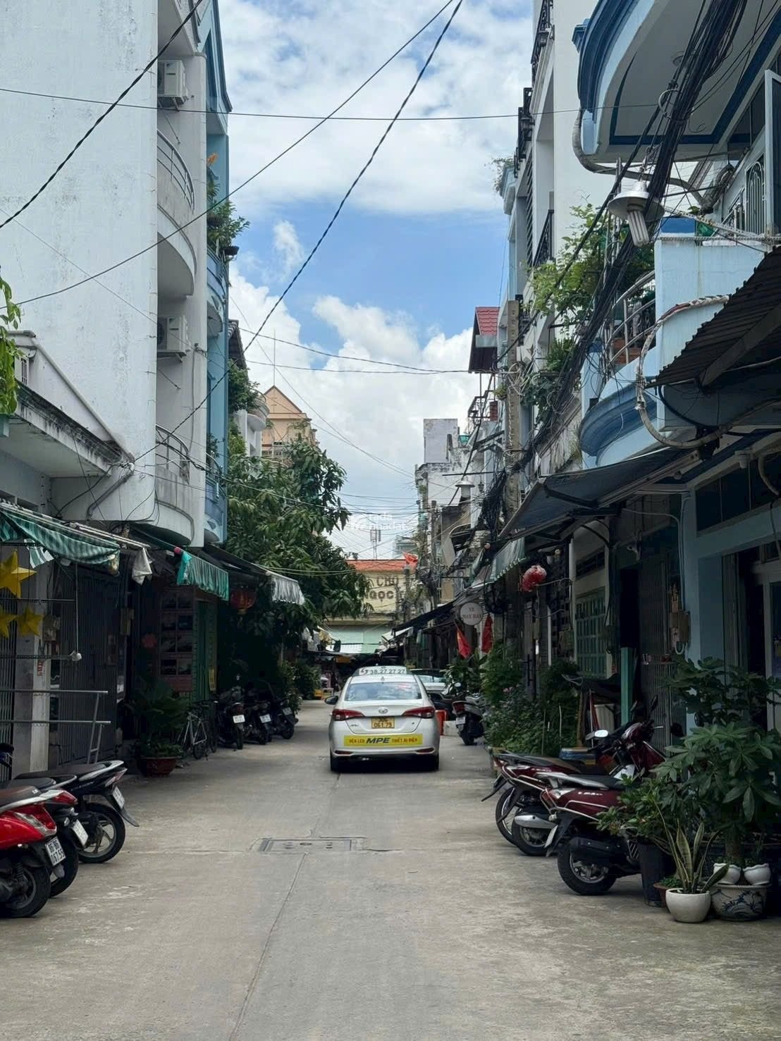 Bán nhà HXH 8m Huỳnh Văn Nghệ, 96m2, 8x12, chỉ 10.8 tỷ TL