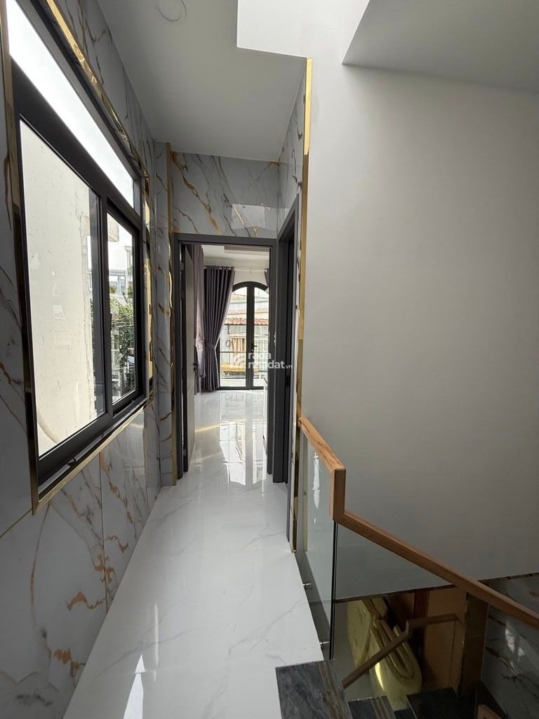 NHÀ ĐẸP 2 TẦNG PHẠM VĂN CHIÊU - 49M2 - HẺM XE HƠI - CHỈ 4T3