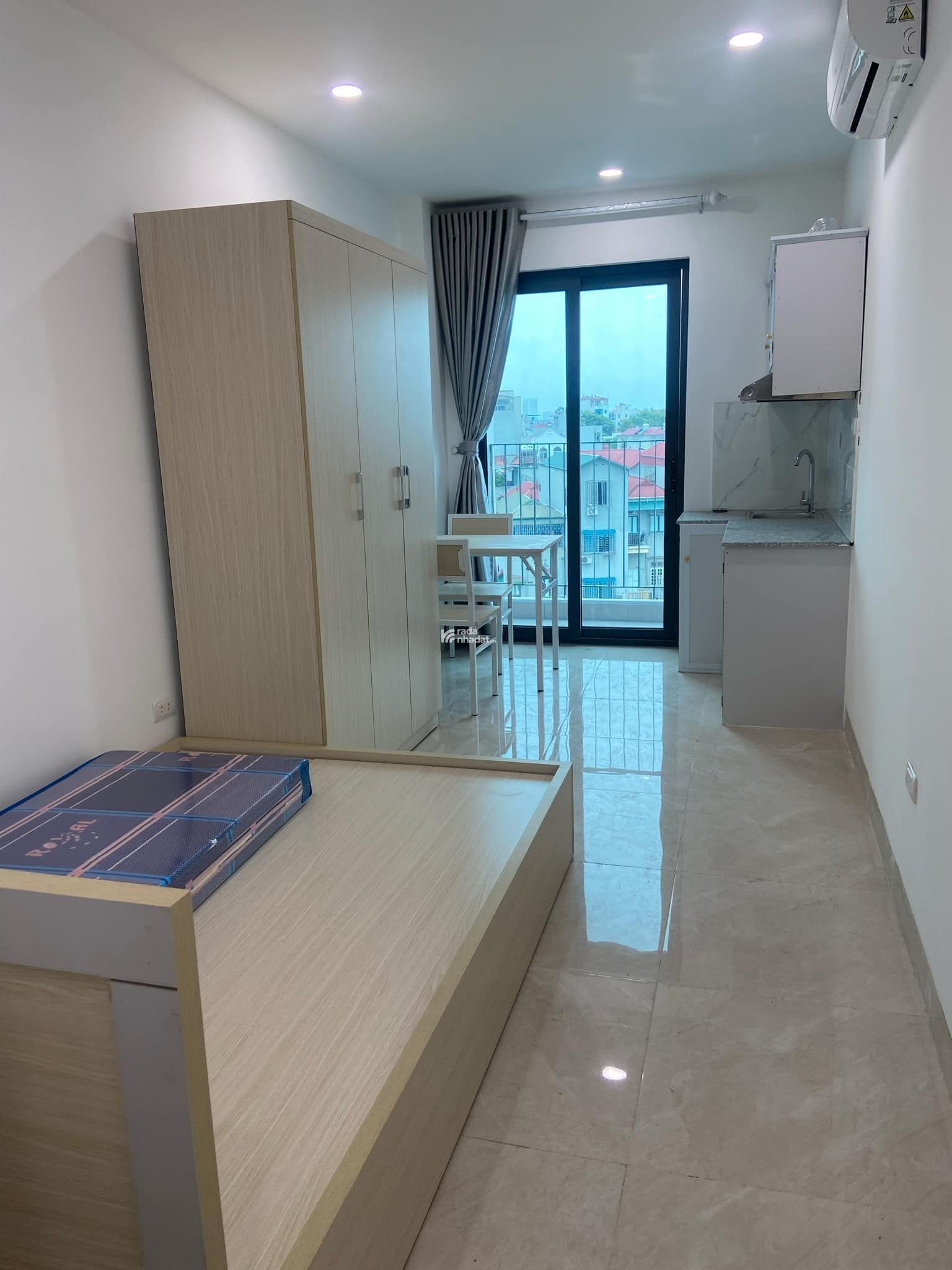 Bán gấp căn hộ 85m2. 3PN, cửa Nam, ban công Bắc, tại CT2 Hateco Apollo Xuân Phương, giá 4,99tỷ