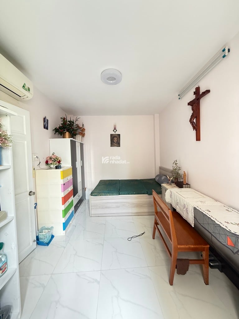 NHÀ GIÁ RẺ THÍCH QUẢNG ĐỨC, PHÚ NHUẬN, 4 TẦNG Ở NGAY. GIẢM 200TR CHỈ CÒN 9.25T TL 