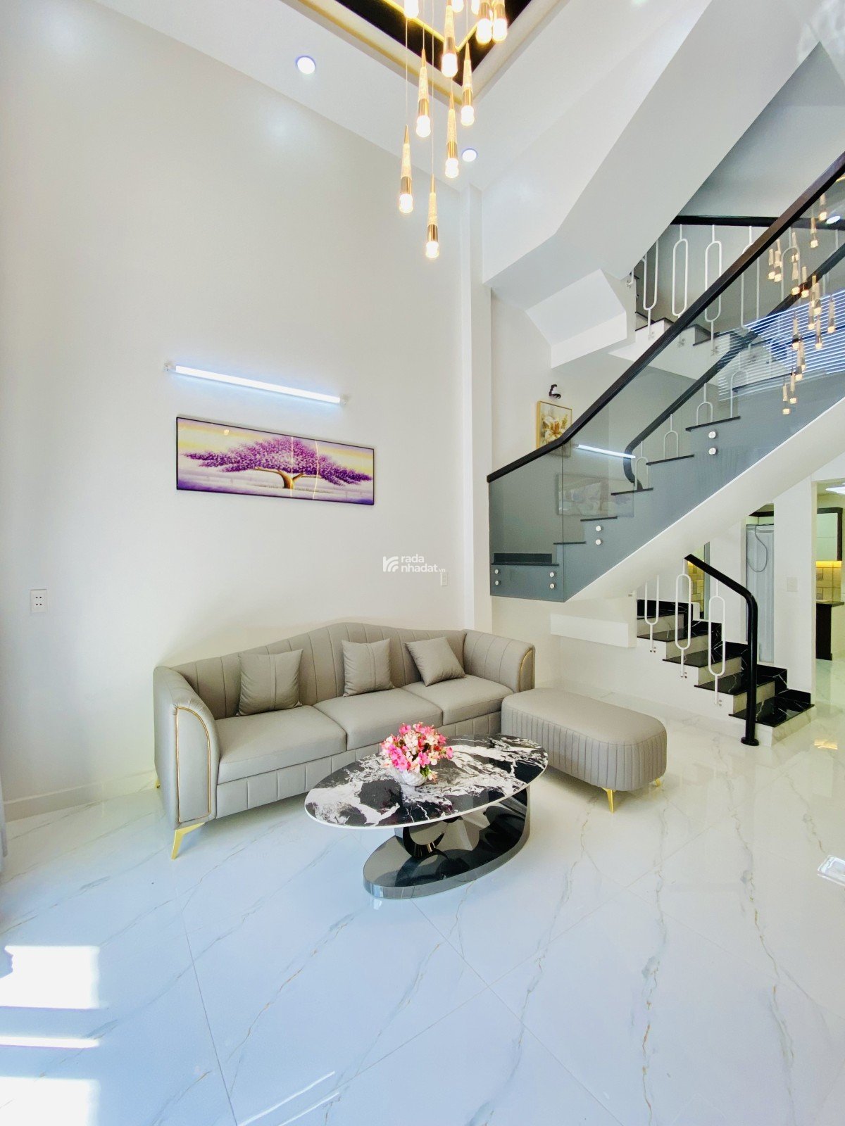 HẺM 6M XE HƠI ĐỖ CỬA, SÁT QUẬN 7, 50M2, 4PN, NHÀ ĐẸP 4 TẦNG TẶNG HẾT NỘI THẤT, CHỈ 6.1 TỶ