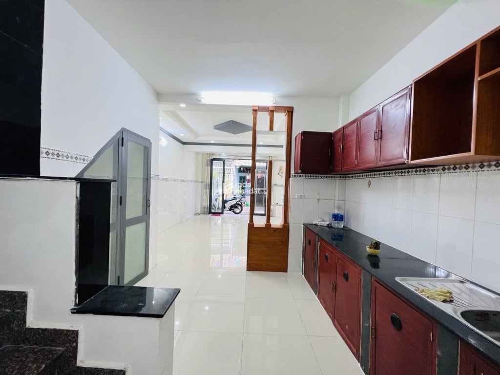 BÁN NHÀ TÂN PHÚ, 2 TẦNG, 4X13, HẺM BA GÁC, VÀO Ở NGAY, GIÁ CHỈ HƠN 3 TỶ TL