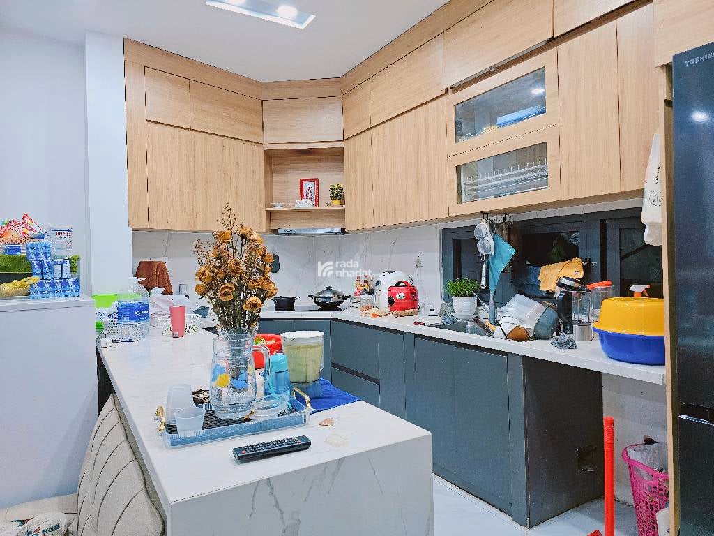 MỚI ĐẸP Ở NGAY, HẺM XE TẢI VI VU GẦN CO-OP TAM BÌNH, 3 TẦNG, NỞ HẬU 4,5X15; 7,5 TỶ.