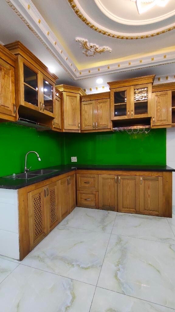 Nhà mặt tiền đường 8m xe ôtô tránh nhau, -Kết cấu: Nhà 4 tầng mới xây ,ganAeon Mail Tân Phú chỉ k