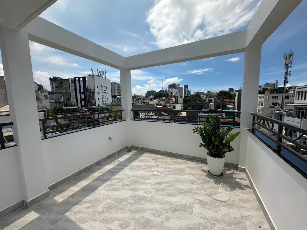Bán nhà MTKD đinh công tráng,q1 nhà xây hiện đạivào ởngay thích hợp KD,4x27m có sân 3m,chỉ 38tyTL