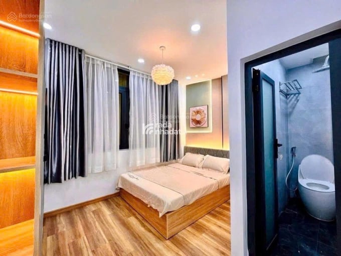 Bán nhà giá ngộp - Dương Quảng Hàm, P. 5, Gò Vấp - gần Emart Phan Văn Trị, sổ hồng riêng