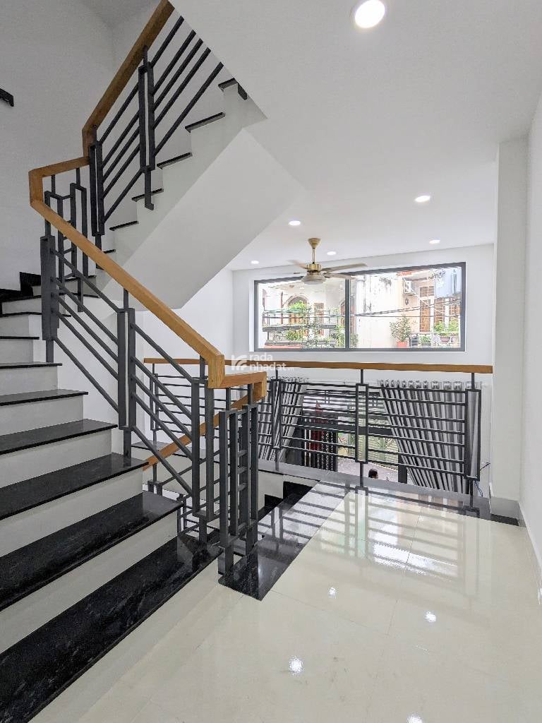 NGUYỄN TƯ GIẢN VỪA Ở VỪA KINH DOANH - HXH THÔNG - 45M2 (4*11) NỞ HẬU - 4 TẦNG MỚI ĐẸP  - 6 TỶ 700