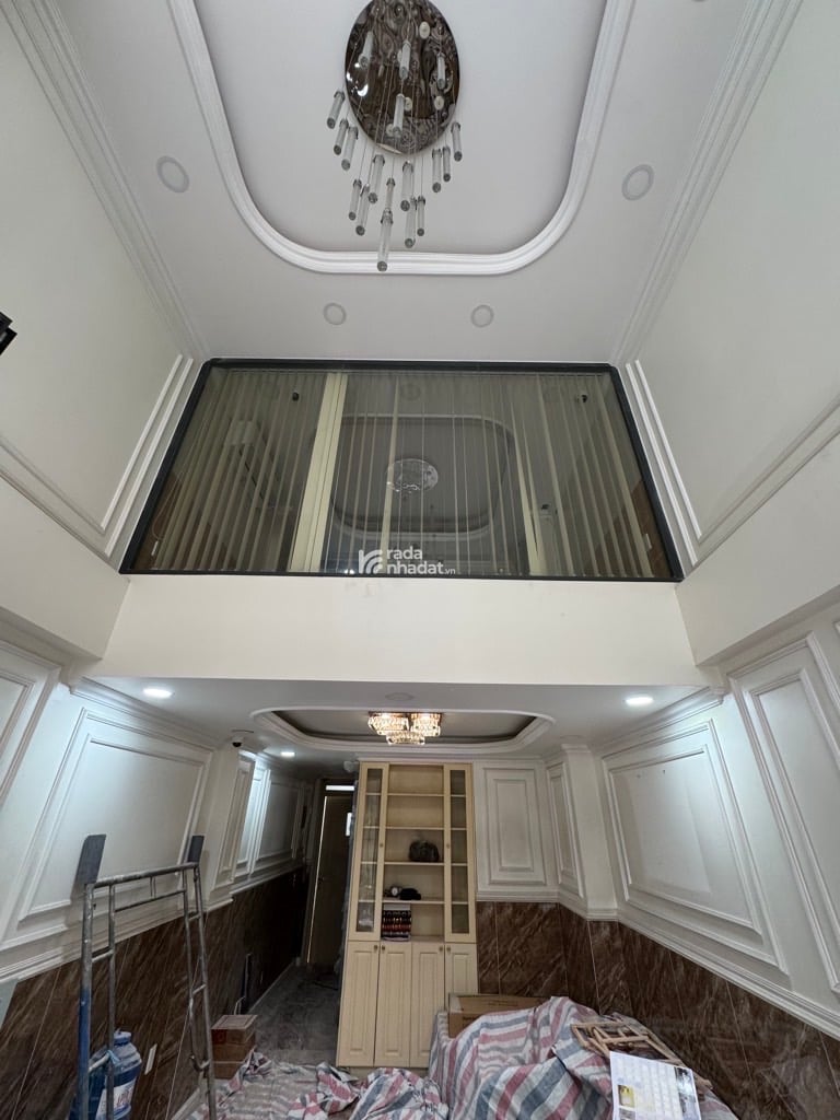   HẺM Ô TÔ 8M - CĂN HỘ DỊCH VỤ  TRẦN TUẤN KHẢI - TRẦN HƯNG ĐẠO - 7 TẦNG có HẦM, THANG MÁY.