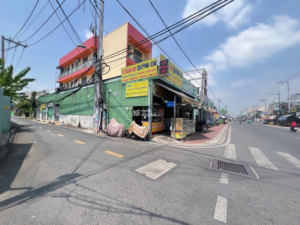 RA GẤP LÔ ĐẤT MẶT TIỀN GẦN NGÃ TƯ BÌNH PHƯỚC, DÒNG TIỀN KHỦNG, 1800m2, CHỈ 62 TỶ.