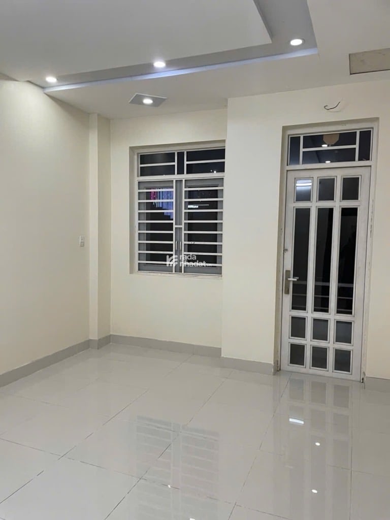 nhà phố 3 tầng sát Phú Mỹ Hưng; Nam Long; 4x19m 4PN; không quy hoạch; khu đồng bộ; dân trí cao