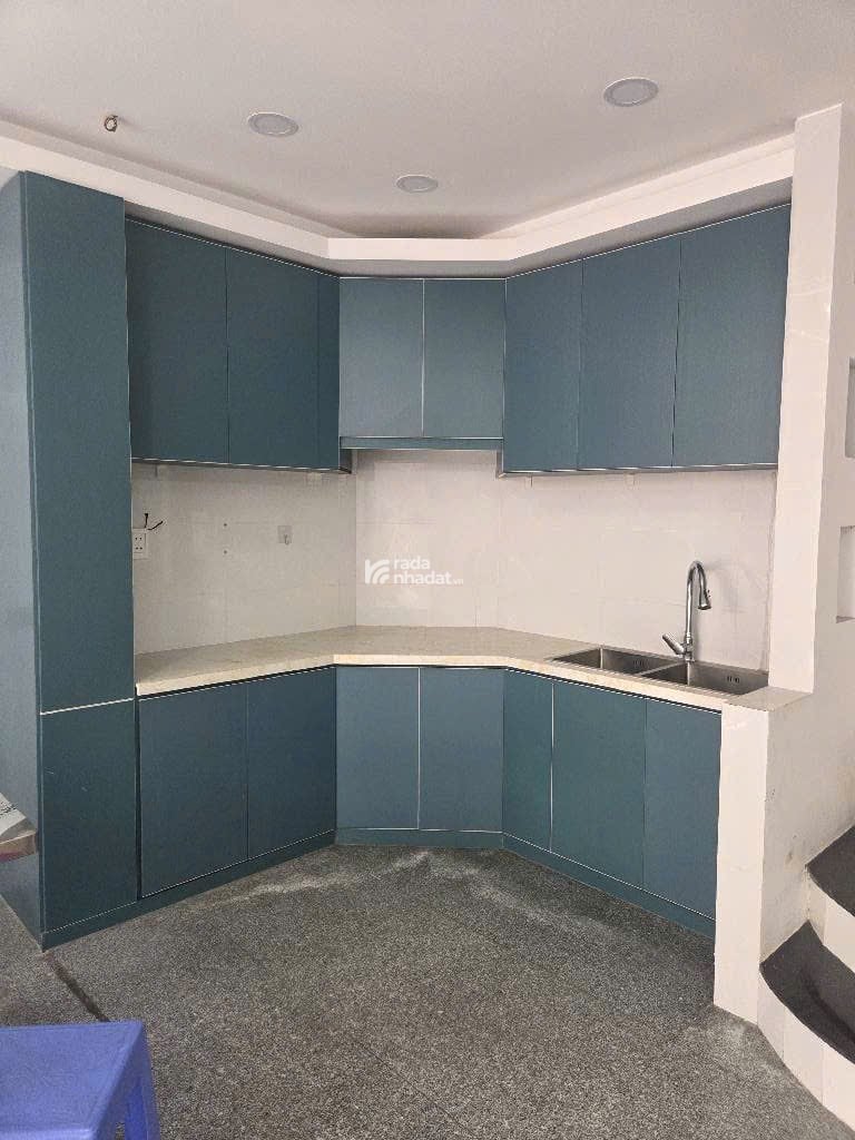 MẶT TIỀN VIP TÂN PHÚ - VỊ TRÍ CỰC ĐẸP - CHO THUÊ GIÁ CAO - KINH DOANH ĐA NGÀNH NGHỀ - CÓ LỀ ĐƯỜNG R