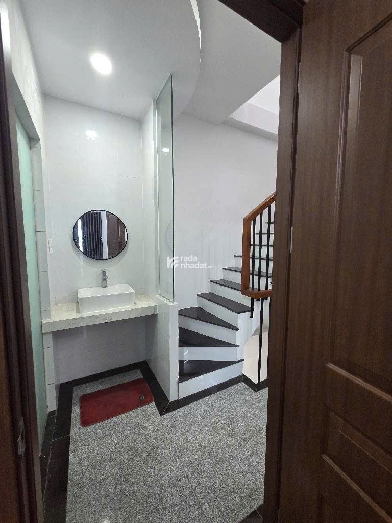 MẶT TIỀN VIP TÂN PHÚ - VỊ TRÍ CỰC ĐẸP - CHO THUÊ GIÁ CAO - KINH DOANH ĐA NGÀNH NGHỀ - CÓ LỀ ĐƯỜNG R